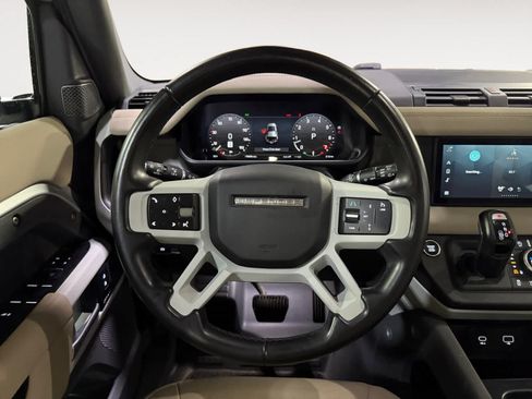 Used 2023 Land Rover Defender 110 S AWD/4WD image 19