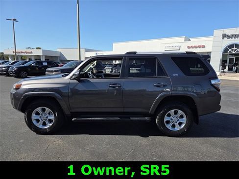 Used 2022 Toyota 4Runner SR5 image 4