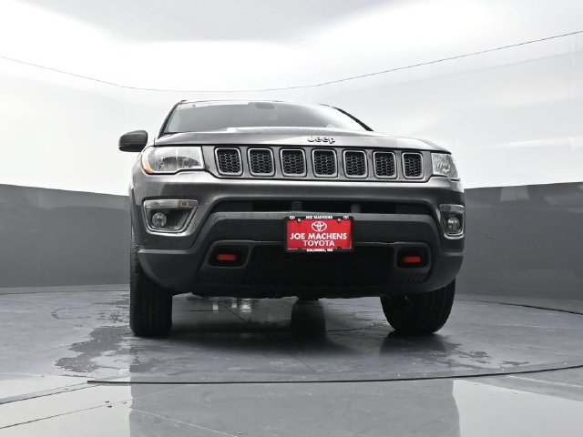 Used 2019 Jeep Compass Trailhawk AWD/4WD image 33