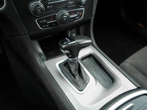 Used 2023 Dodge Charger SXT RWD image 33