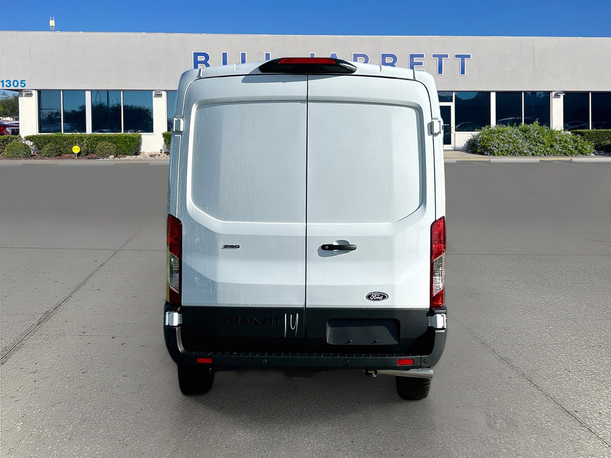 New 2027 Ford Transit 250 148 Medium Roof w/ Load Area Protection Package RWD image 5