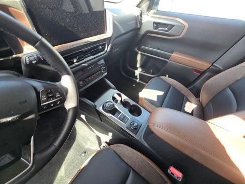 Used 2025 Ford Bronco Sport Outer Banks w/ Outer Banks Tech Package+ image 15