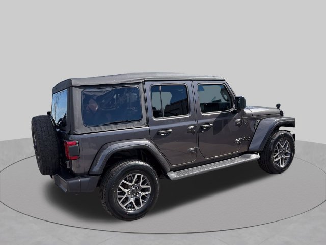 Certified 2025 Jeep Wrangler Unlimited Sahara AWD/4WD image 6