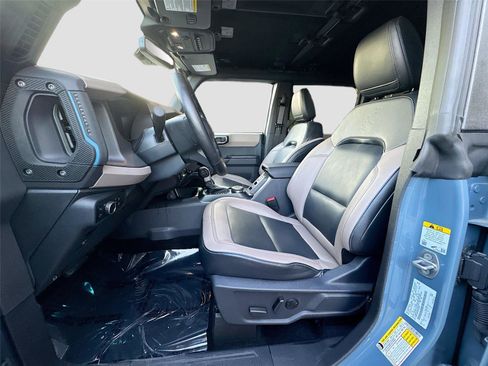 Used 2024 Ford Bronco Wildtrak image 19