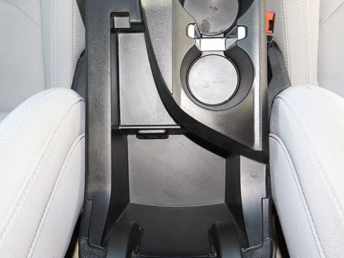 Used 2023 Chevrolet Camaro LT image 21