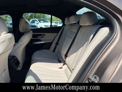 New 2026 Mercedes-Benz E 450 4MATIC Sedan image 17