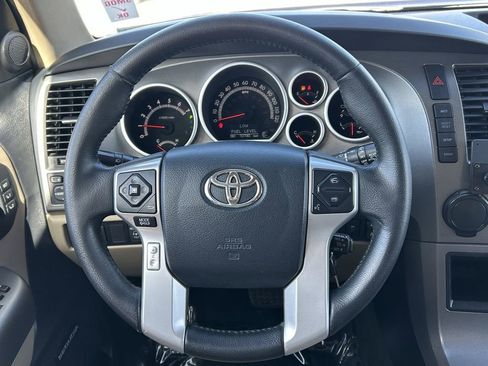 Used 2016 Toyota Sequoia Limited image 22