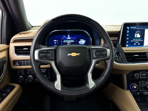 Used 2023 Chevrolet Tahoe Premier w/ Advanced Technology Package image 38