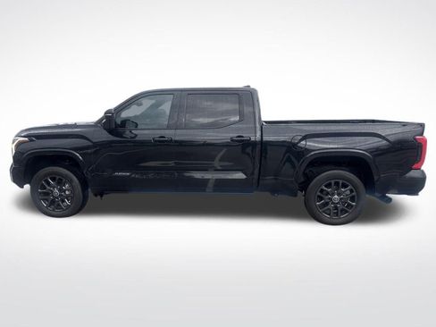 Used 2024 Toyota Tundra Platinum image 10