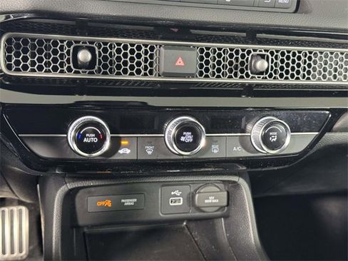 Used 2023 Honda Civic Sport image 27