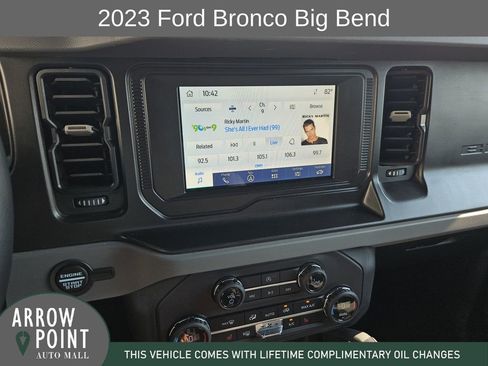 Used 2023 Ford Bronco Big Bend image 25