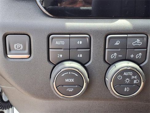 New 2025 Chevrolet Silverado 1500 RST image 21