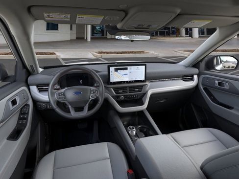 New 2026 Ford Explorer Active w/ Active Comfort Package image 9