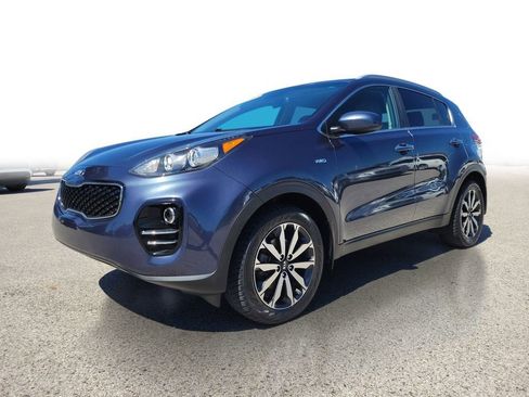 Used 2017 Kia Sportage EX AWD/4WD image 2