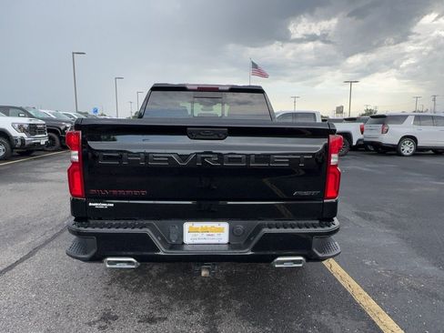Certified 2023 Chevrolet Silverado 1500 RST w/ Redline Edition AWD/4WD image 4