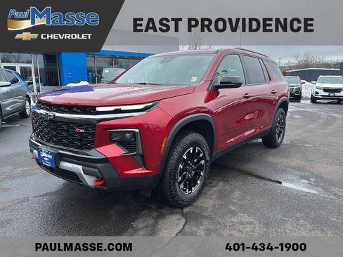 Certified 2025 Chevrolet Traverse Z71 w/ Enhanced Driving Package image 1