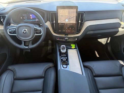 New 2026 Volvo XC60 B5 Ultra w/ Protection Package Premier image 11