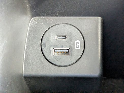 Used 2022 Ford Bronco Sport Badlands image 28