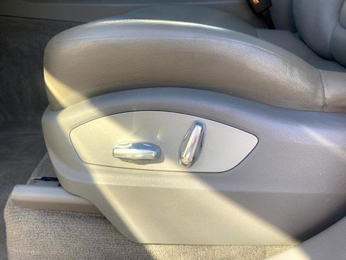 Used 2014 Porsche Cayenne image 30