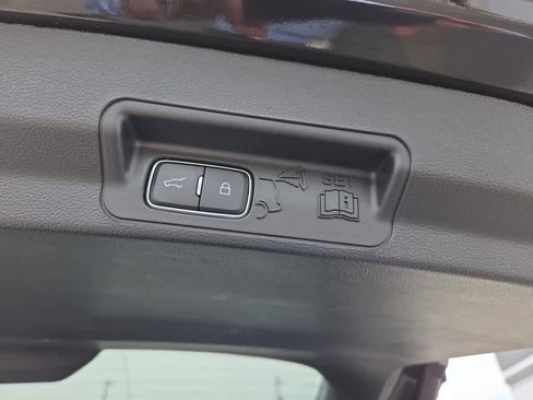Used 2023 Ford Explorer ST w/ Equipment Group 401A AWD/4WD image 10