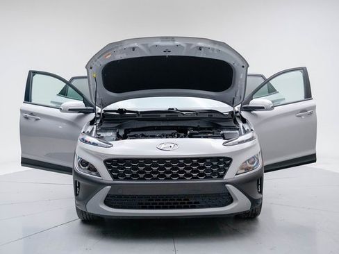 Used 2023 Hyundai Kona SEL image 16