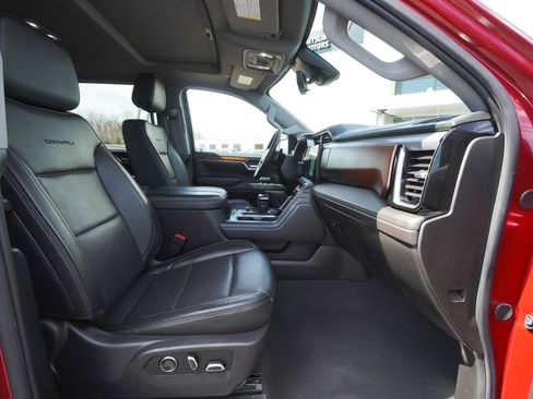 Used 2024 GMC Sierra 1500 Denali w/ Denali Reserve Package image 43