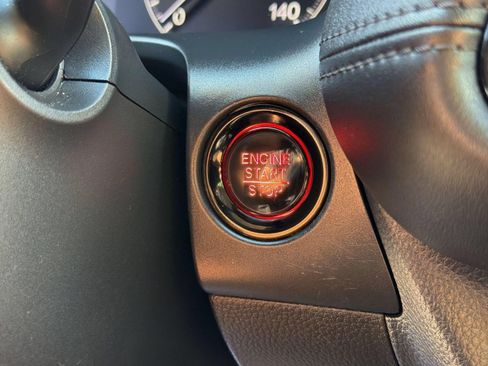 Used 2023 Honda HR-V LX image 21