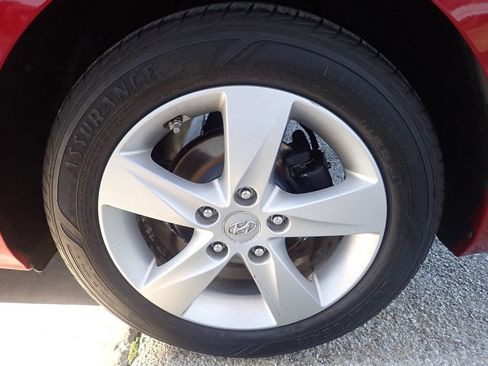 Used 2012 Hyundai Elantra GLS w/ Preferred Pkg 3 image 34