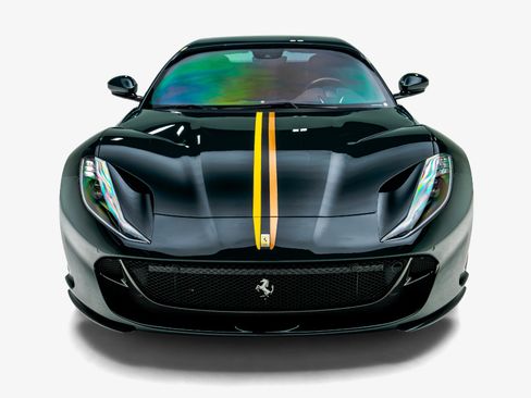 Used 2023 Ferrari 812 GTS RWD image 12