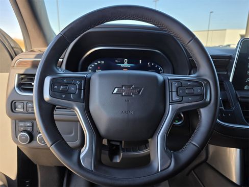 Used 2023 Chevrolet Tahoe Z71 image 22