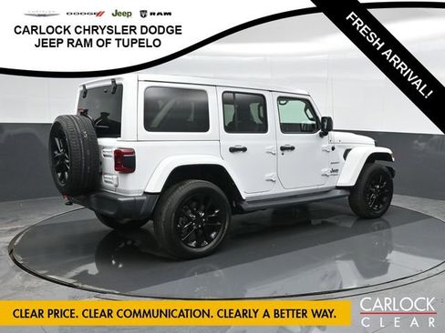 Used 2021 Jeep Wrangler Sahara image 3