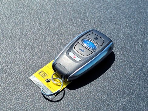 Used 2025 Subaru Forester Touring AWD/4WD image 11