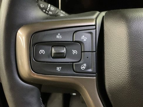 Used 2024 Chevrolet Silverado 2500 High Country w/ High Country Premium Package image 19