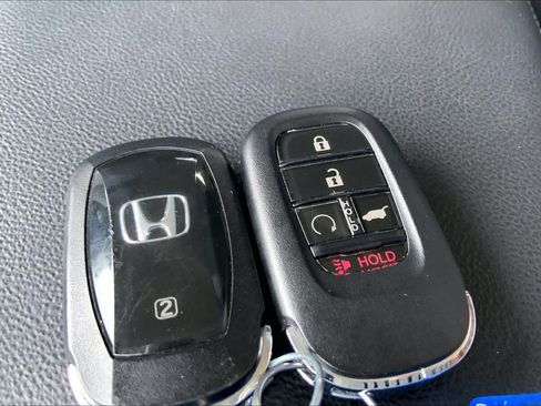 Used 2024 Honda CR-V EX-L image 14