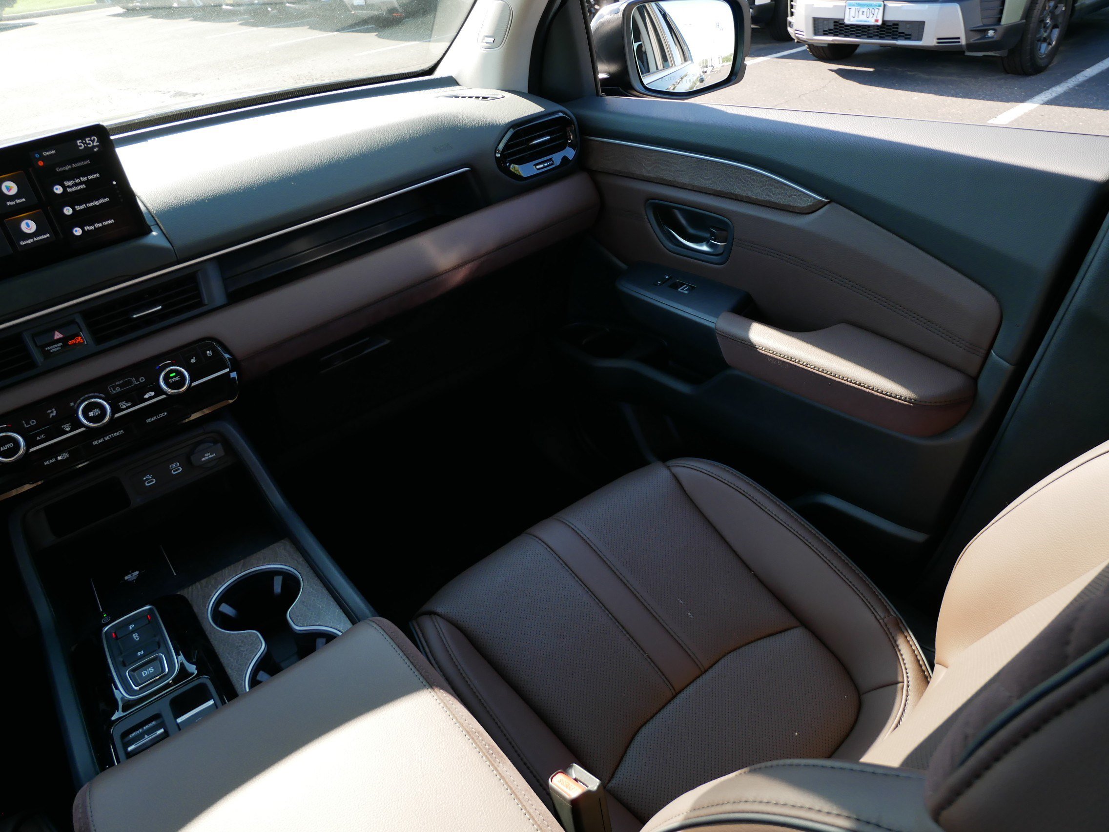 Certified 2026 Honda Pilot Elite image 11