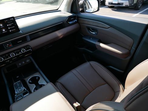 Certified 2026 Honda Pilot Elite image 11