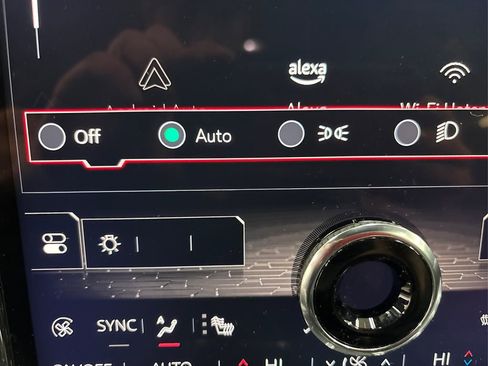 Used 2024 GMC Acadia Elevation w/ Trailering Package image 28