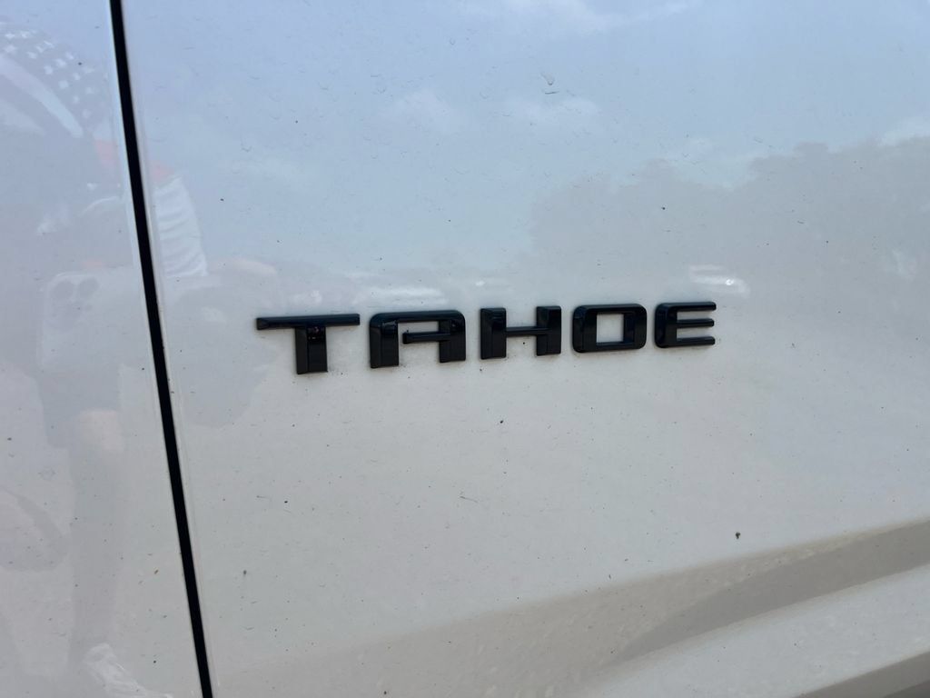 Used 2023 Chevrolet Tahoe Premier AWD/4WD image 42
