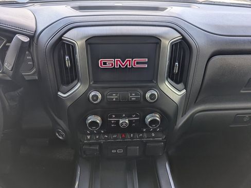 Used 2022 GMC Sierra 2500 Denali image 35