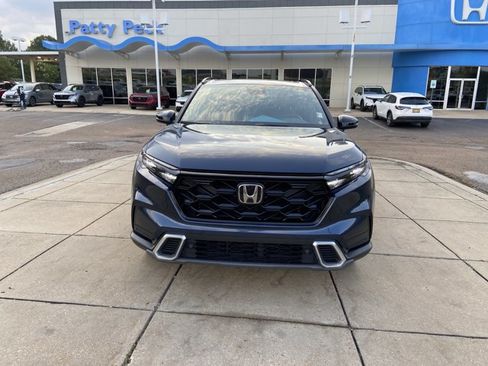 Used 2023 Honda CR-V Sport Touring image 3