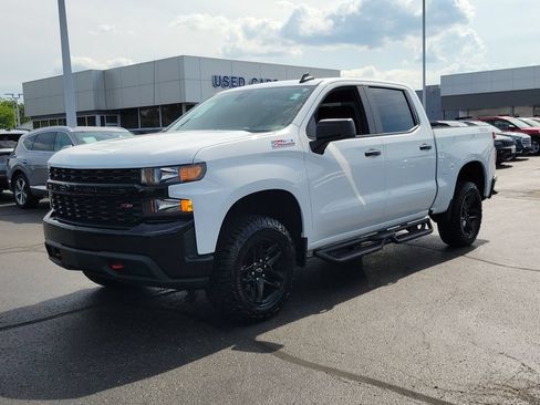 Used 2022 Chevrolet Silverado 1500 Custom Trail Boss w/ Safety Confidence Package AWD/4WD image 8