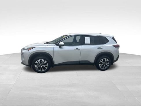 Used 2023 Nissan Rogue SV AWD/4WD image 4
