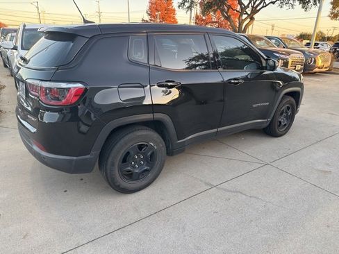 Used 2019 Jeep Compass Sport w/ Cold Weather Group image 3