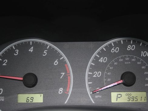 Used 2012 Toyota Corolla LE image 10