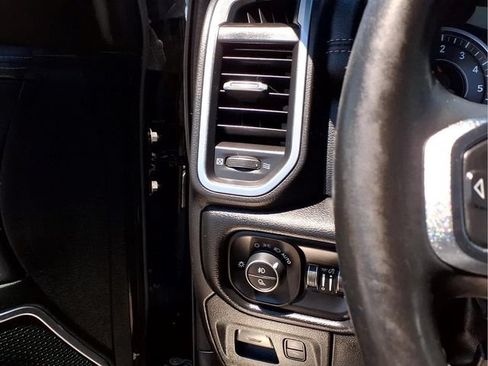 Used 2020 RAM 1500 Laramie w/ Sport Appearance Package AWD/4WD image 14