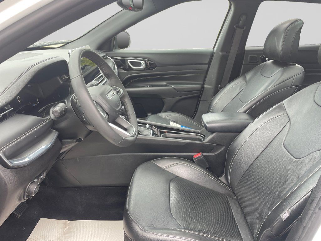Used 2023 Jeep Compass High Altitude AWD/4WD image 21