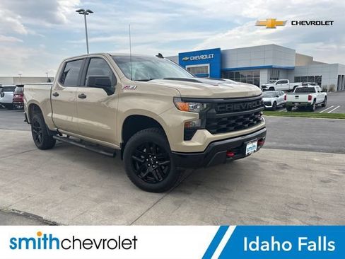 Certified 2022 Chevrolet Silverado 1500 Custom Trail Boss w/ LPO, Dark Essentials Package AWD/4WD image 1