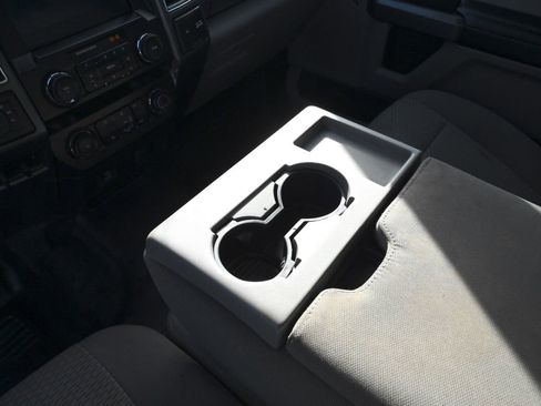 Used 2021 Ford F250 XLT w/ Camper Package image 32