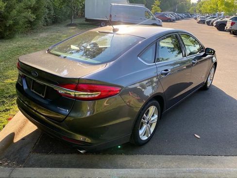 Used 2018 Ford Fusion S FWD image 32