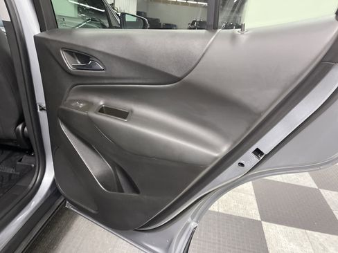 Used 2024 Chevrolet Equinox LT w/ LPO, Floor Liner Package image 19